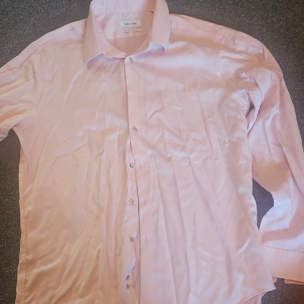 Calvin Klein Men's Light Pink Dress Shirt